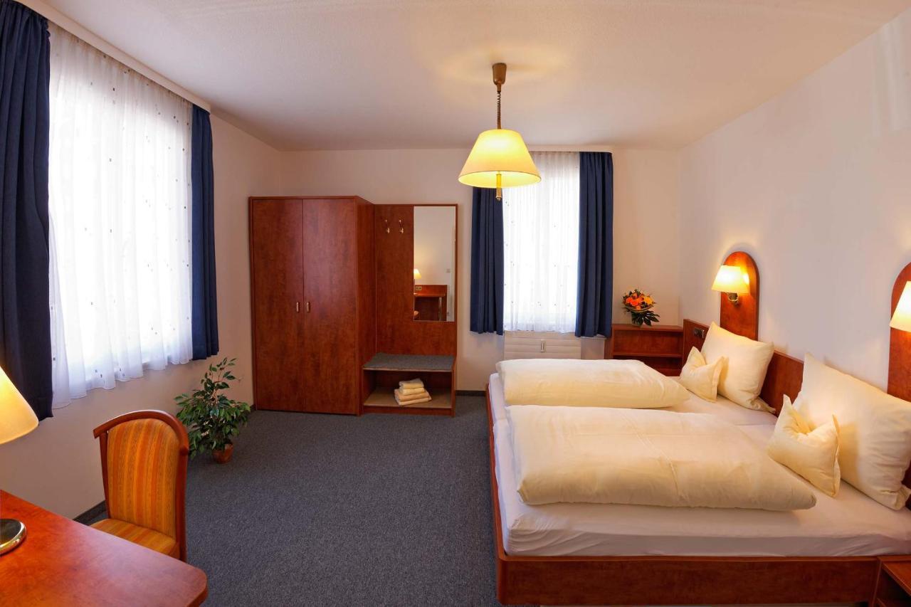 Gaestehaus Zur Lilie Triberg im Schwarzwald Екстер'єр фото