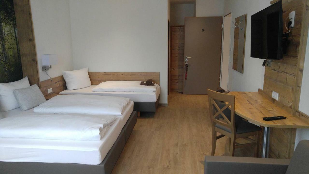 Gaestehaus Zur Lilie Triberg im Schwarzwald Екстер'єр фото