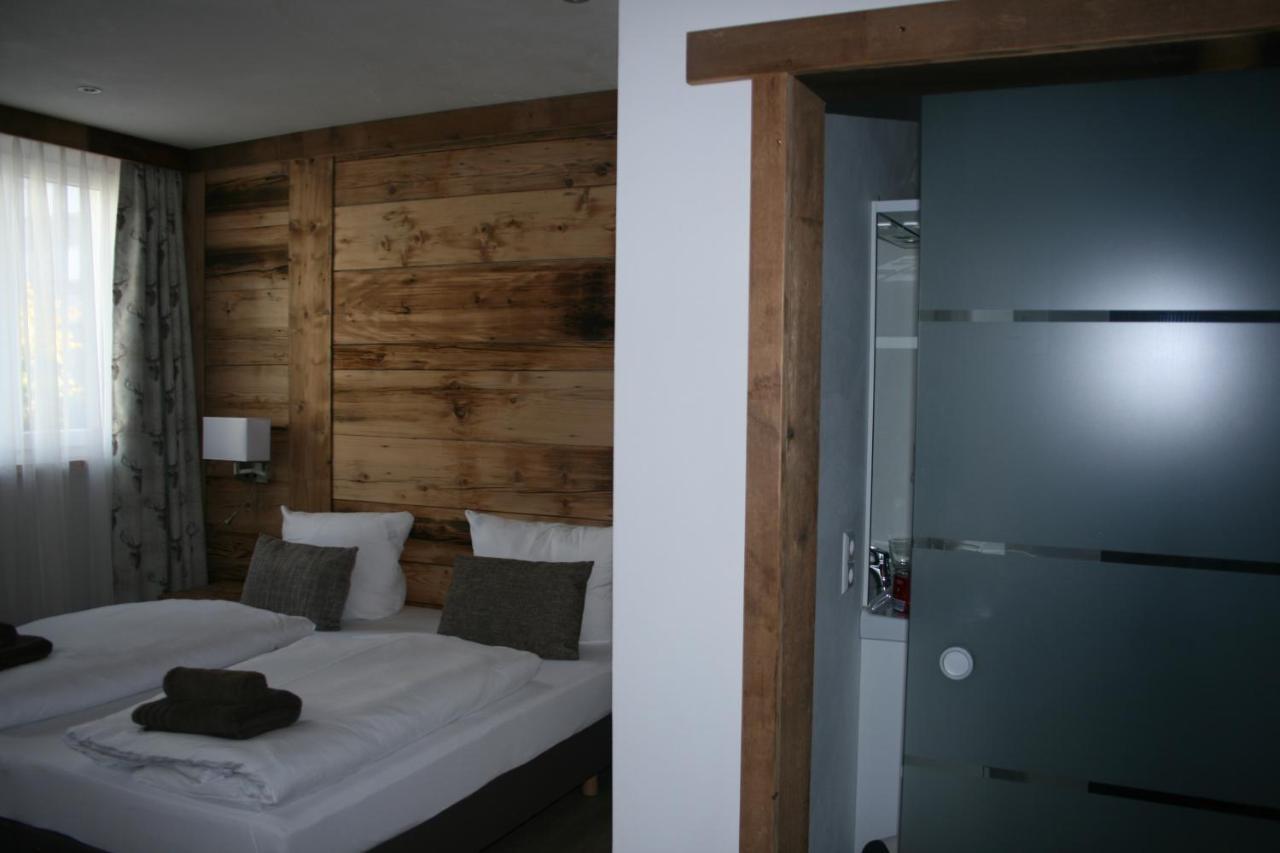 Gaestehaus Zur Lilie Triberg im Schwarzwald Екстер'єр фото